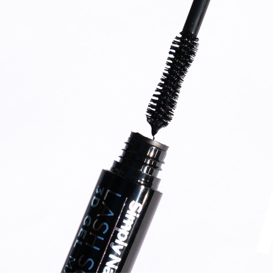 WHAT TO LOOK FOR IN A MASCARA